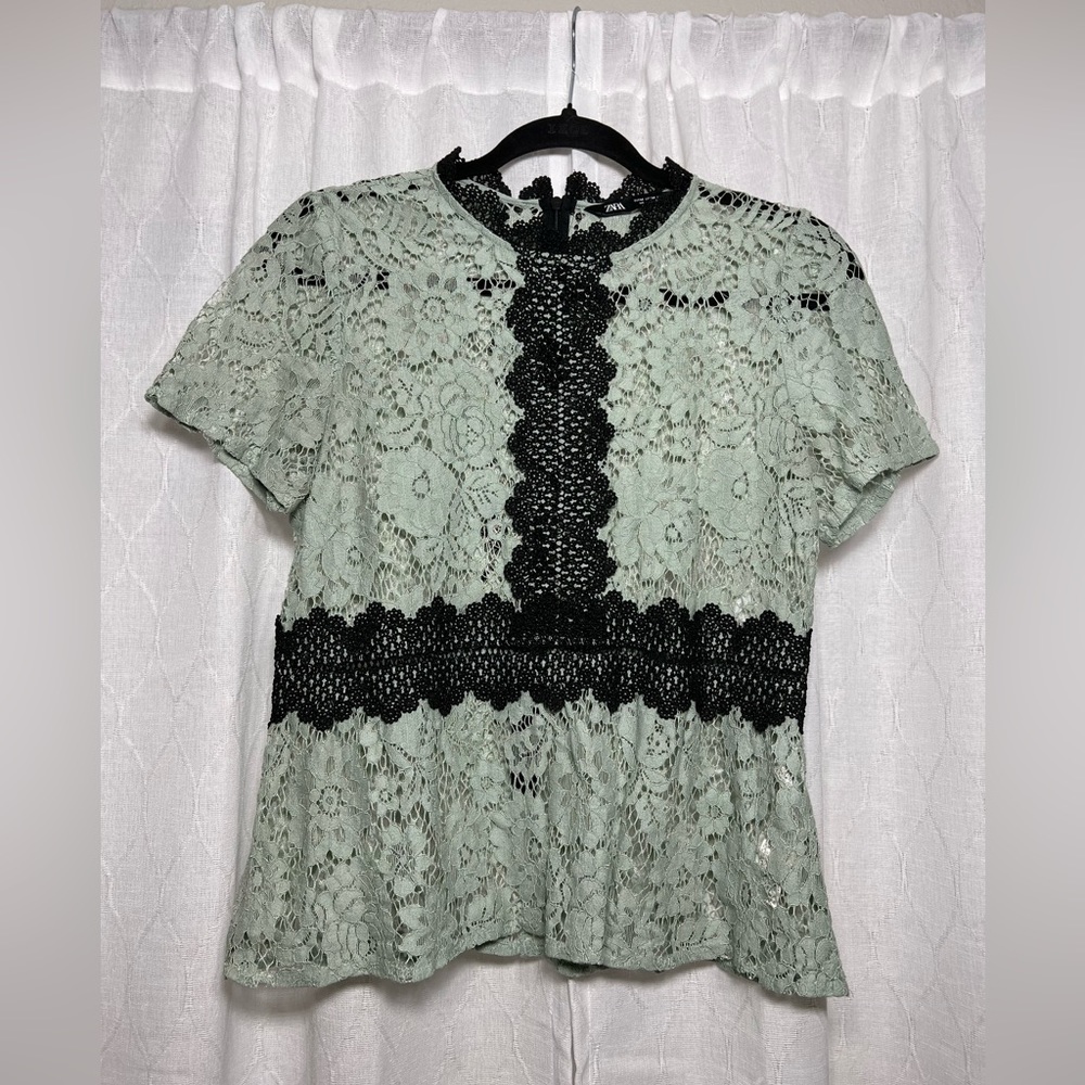 Super cute lace peplum top!